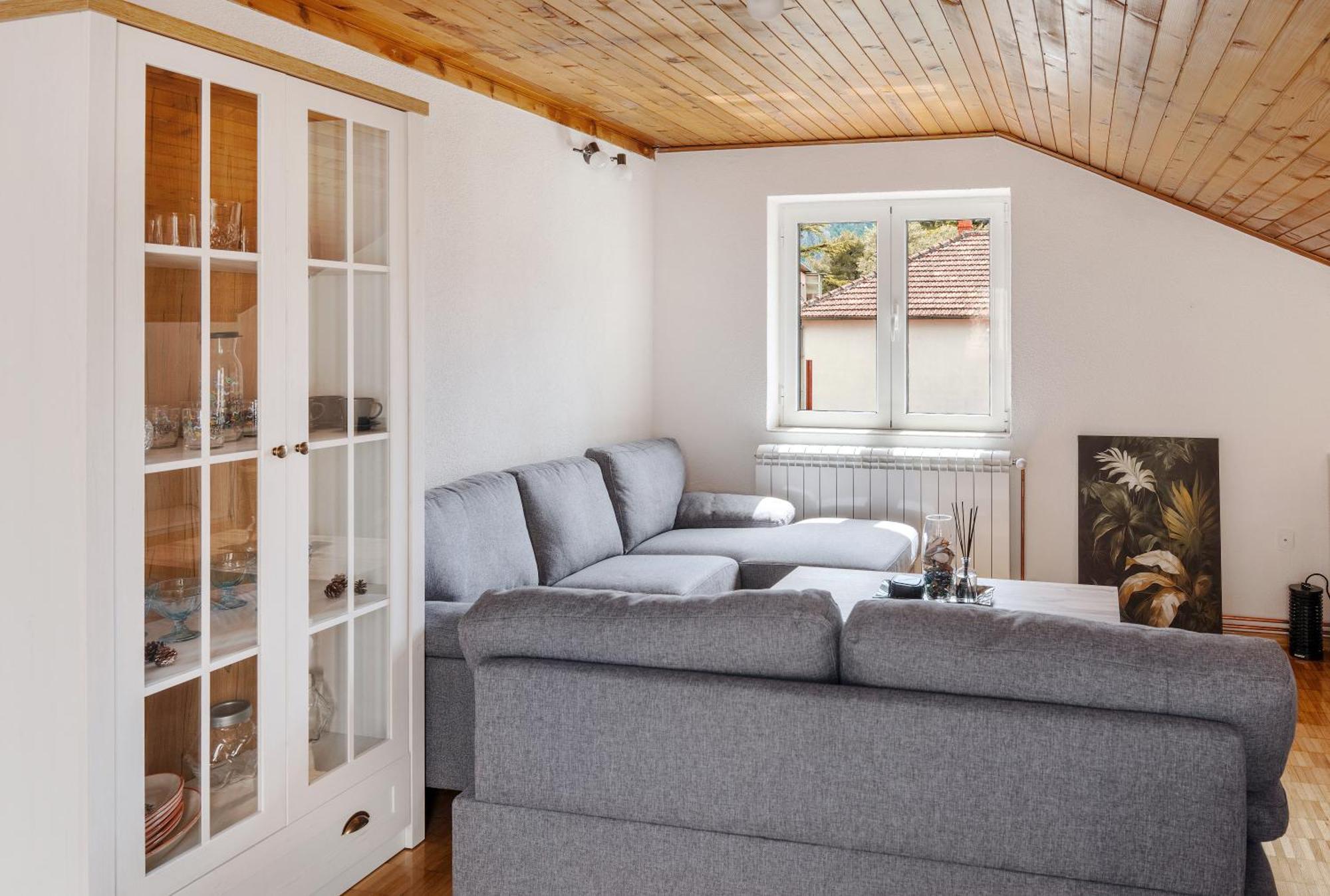 Apartment Busola Kotor Luaran gambar